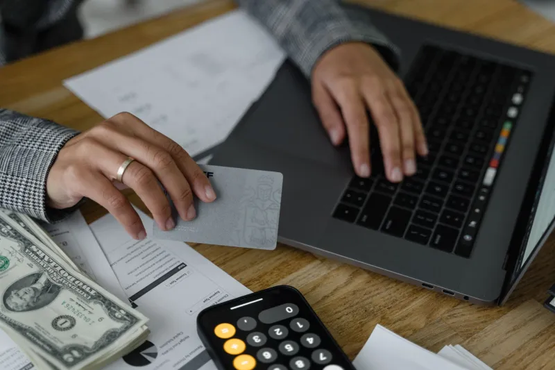 Overdraft vs. Fast Loan: A Dollar-for-Dollar Breakdown of Your Worst Options